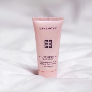 Home given skin toner